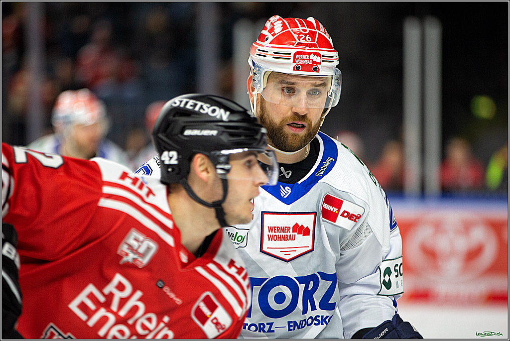 PENNY DEL; Koelner Haie- Schwenninger Wild Wings; Koeln, 06.12.2022